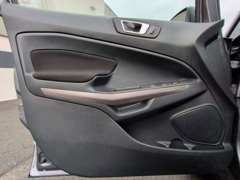 Used 2019 Ford EcoSport SE w/ SE Convenience Package image 22