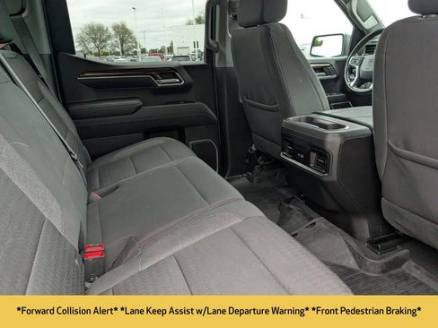 Used 2023 Chevrolet Silverado 1500 RST AWD/4WD image 29