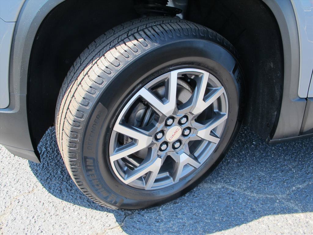 Used 2020 GMC Acadia SLE AWD/4WD image 18