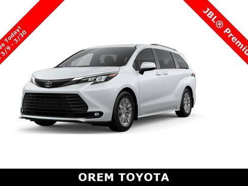 New 2026 Toyota Sienna XLE image 1