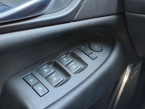 Used 2019 Cadillac Escalade Luxury image 32