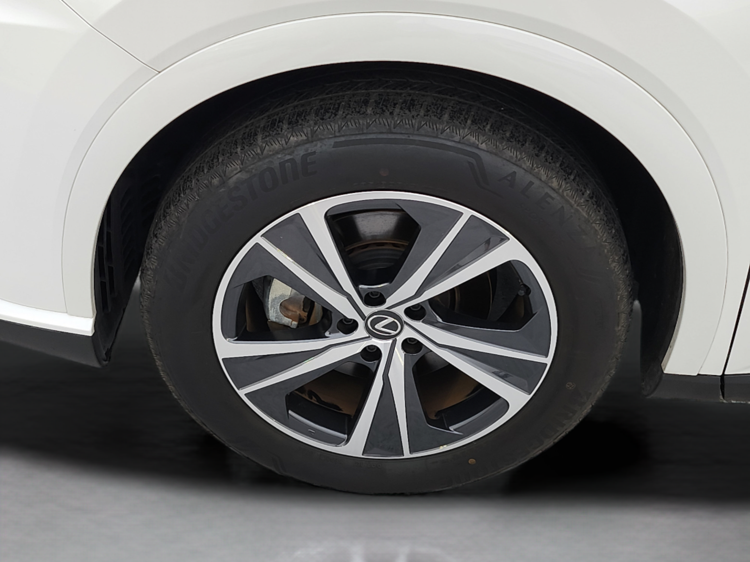 Certified 2025 Lexus RX 350 Premium FWD image 31