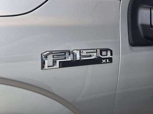 Used 2016 Ford F150 XL w/ Equipment Group 101A Mid AWD/4WD image 6