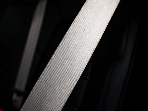 Certified 2023 Porsche Cayenne S Platinum image 16