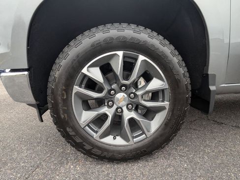 New 2026 Chevrolet Silverado 1500 LT w/ Z71 Off-Road Package image 16