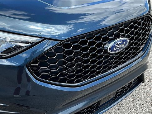 Used 2024 Ford Edge ST image 31