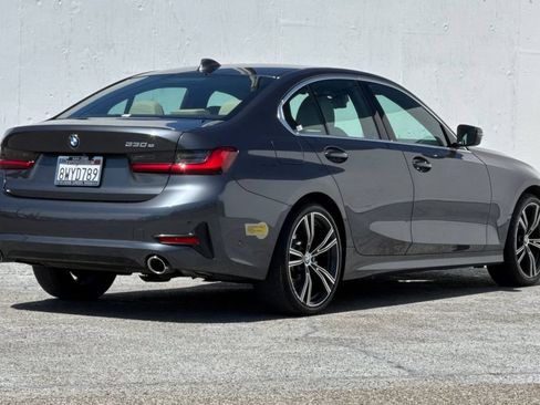 Used 2021 BMW 330e w/ Parking Assistance Package RWD image 3