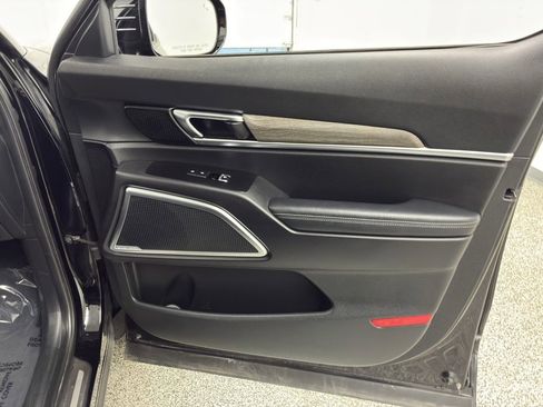 Used 2022 Kia Telluride SX image 45
