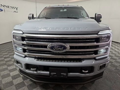 Used 2024 Ford F250 Limited w/ FX4 Off-Road Package image 2