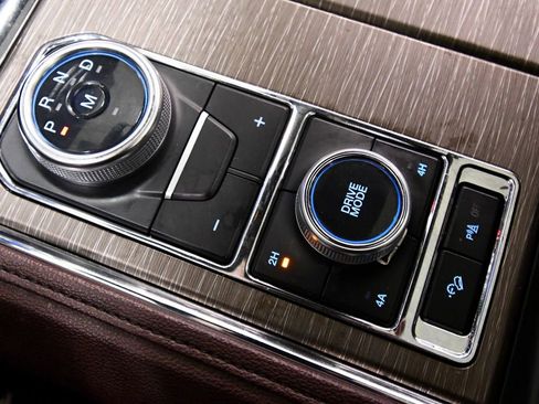 Used 2024 Ford Expedition Max Limited image 27