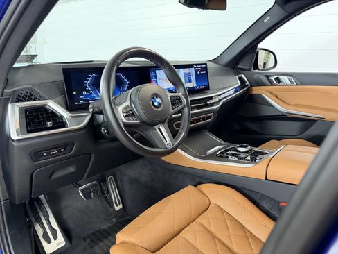 Used 2025 BMW X5 M60i AWD/4WD image 11