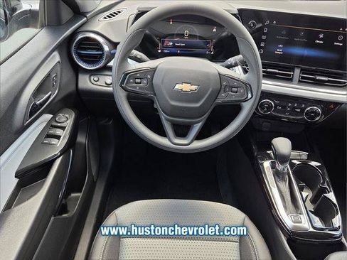 New 2026 Chevrolet Trax LT FWD image 13