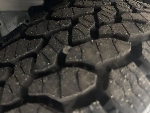 New 2025 Chevrolet Equinox ACTIV w/ Convenience Package III image 33