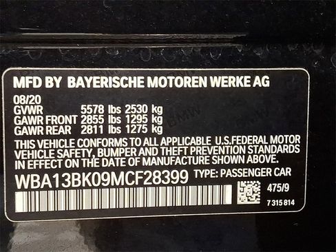 Used 2021 BMW M550i xDrive w/ Dynamic Handling Package image 28