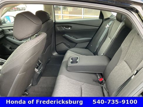 Certified 2025 Honda Accord LX image 26