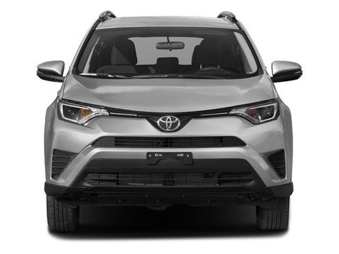 Used 2017 Toyota RAV4 LE w/ Carpet Mat Package AWD/4WD image 4