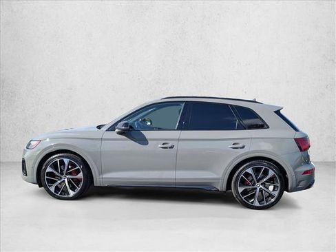 Used 2021 Audi SQ5 Prestige w/ Prestige Package image 9