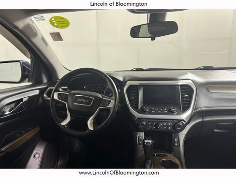 Used 2017 GMC Acadia SLE w/ Driver Alert Package I AWD/4WD image 21