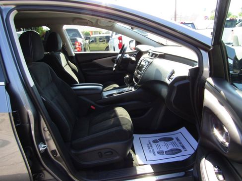 Used 2020 Nissan Murano SV FWD image 27