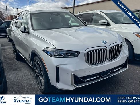 Used 2024 BMW X5 xDrive50e w/ Premium Package image 1