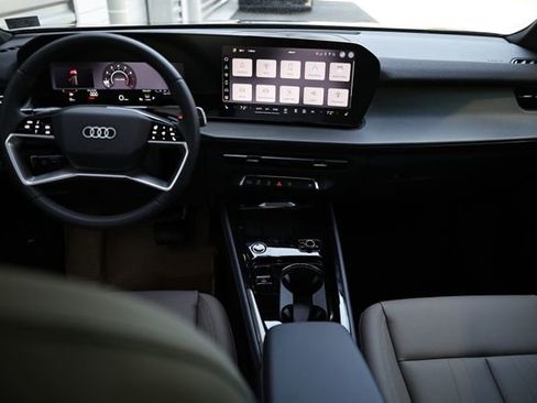 New 2026 Audi Q3 quattro 2.0T image 26
