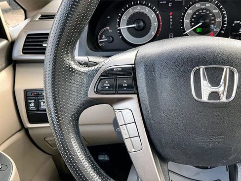 Used 2016 Honda Odyssey SE image 10