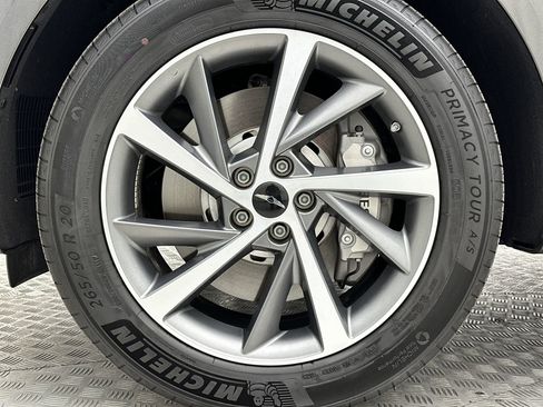 Certified 2026 Genesis GV80 2.5T Advanced AWD/4WD image 10