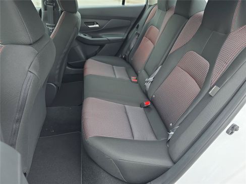 New 2026 Nissan Sentra SR w/ Floor Mat Package FWD image 29
