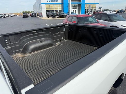 Used 2023 RAM 2500 Big Horn w/ Level 1 Equipment Group image 11