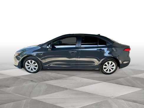 Used 2026 Toyota Corolla LE FWD image 5
