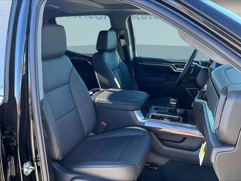 New 2026 Chevrolet Silverado 1500 LTZ w/ LTZ Convenience Package II image 13