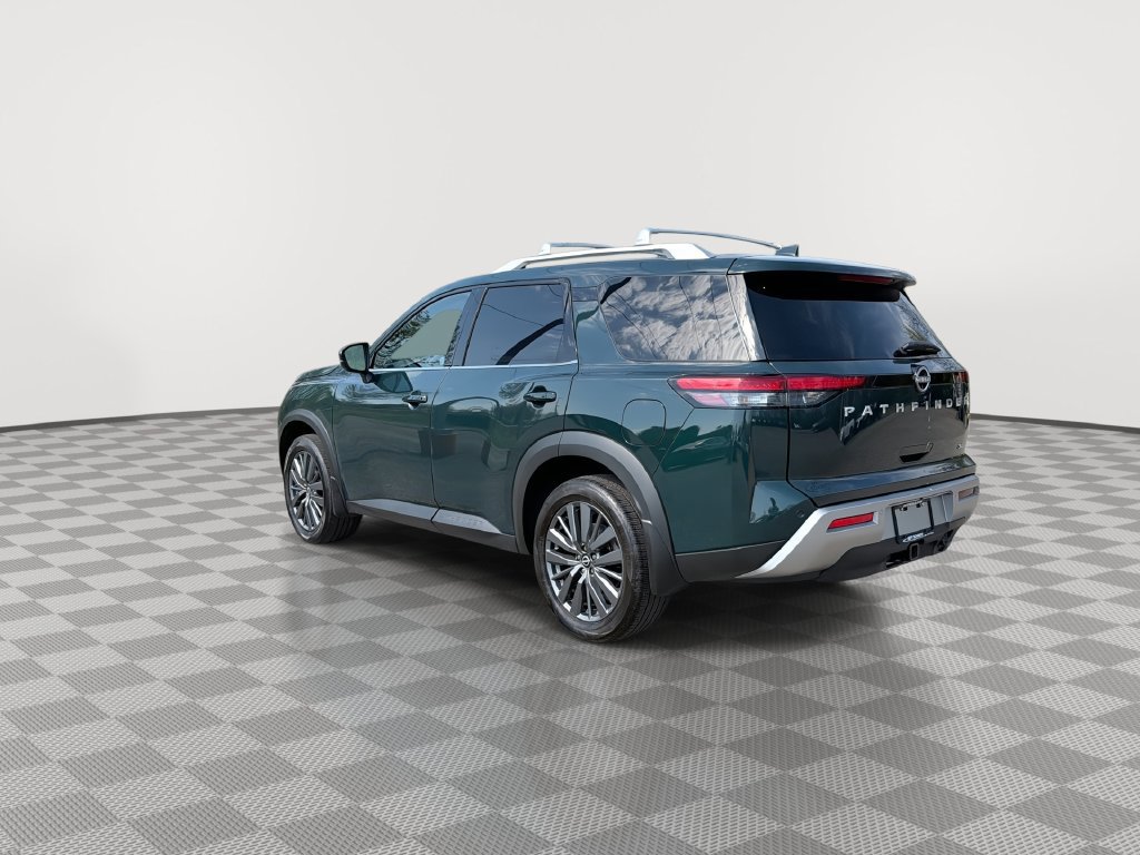 Certified 2025 Nissan Pathfinder SL w/ SL Premium Package FWD image 9