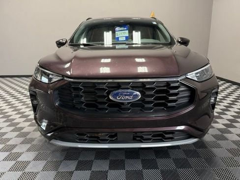 Used 2023 Ford Escape ST-Line Select w/ Tech Pack #2 AWD/4WD image 4