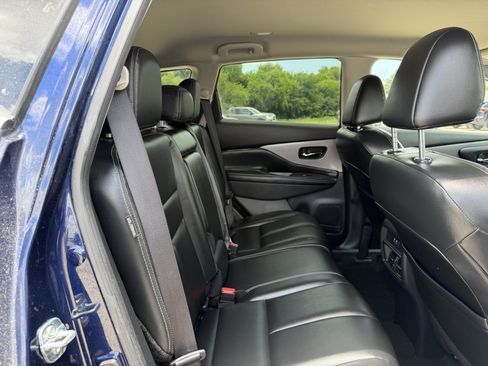 Used 2024 Nissan Murano SV AWD/4WD image 28