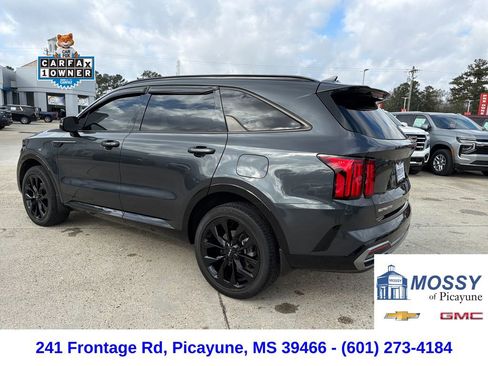 Used 2023 Kia Sorento SX image 3
