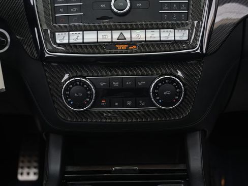 Used 2019 Mercedes-Benz GLE 63 AMG S w/ Premium 3 Package image 46