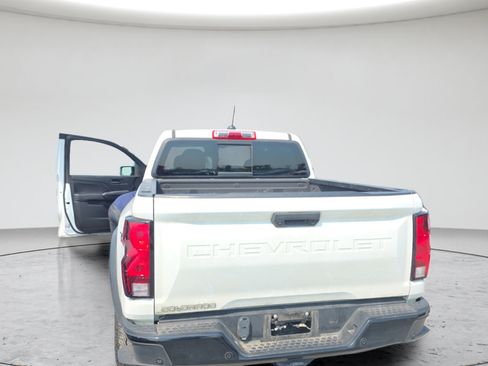 Used 2023 Chevrolet Colorado Trail Boss w/ Technology Package AWD/4WD image 6