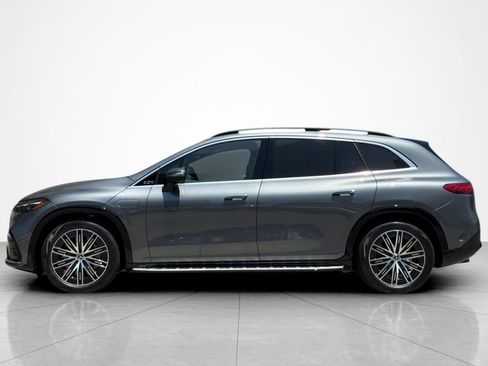 New 2026 Mercedes-Benz EQS 550 4MATIC SUV image 2