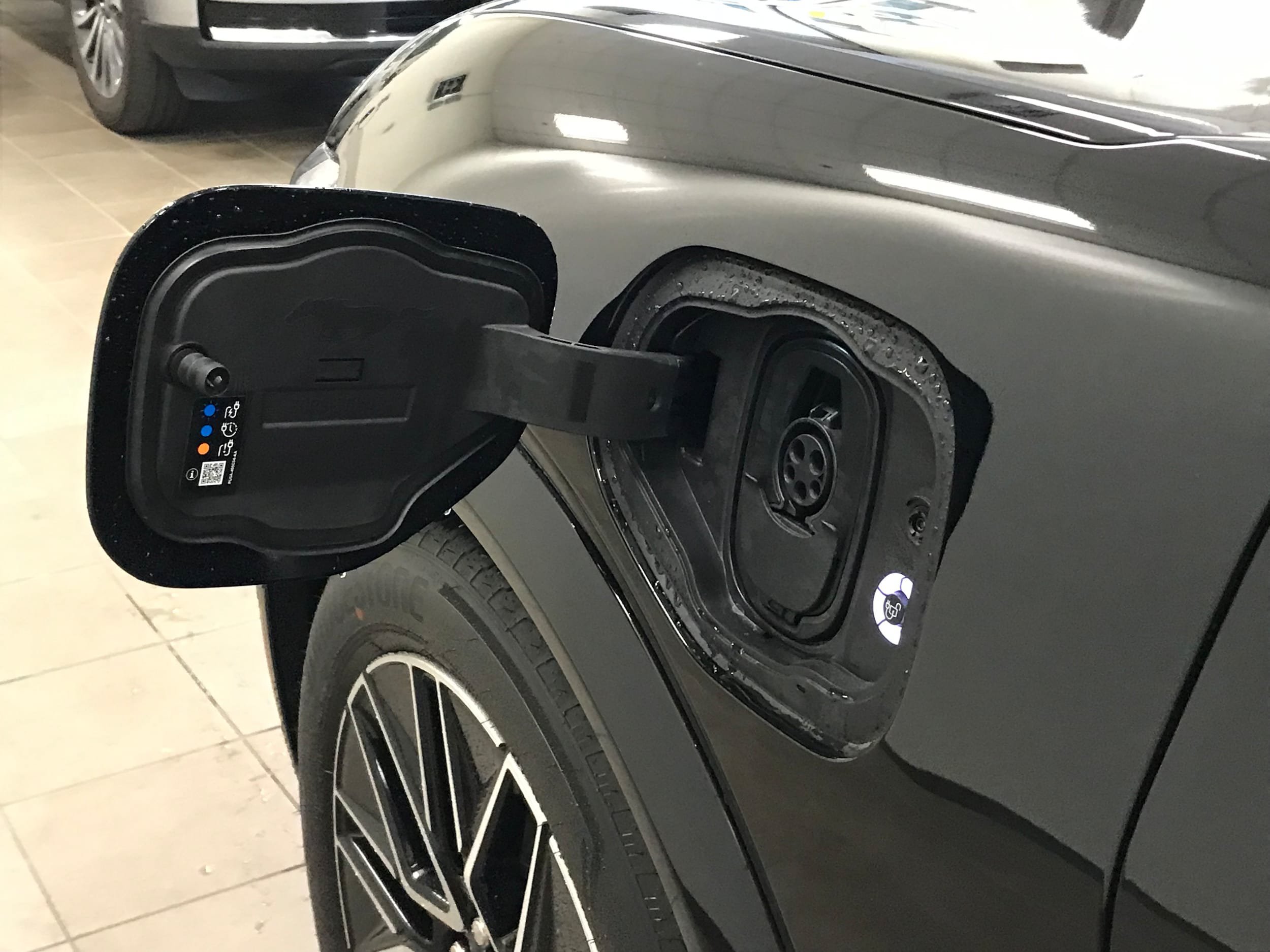 Used 2025 Ford Mustang Mach-E Premium w/ Interior Protection Package AWD/4WD image 13