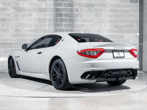 Used 2012 Maserati GranTurismo MC RWD image 8