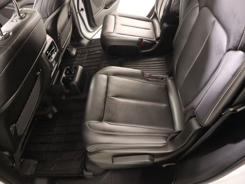 Used 2025 Jeep Grand Cherokee L Limited image 13