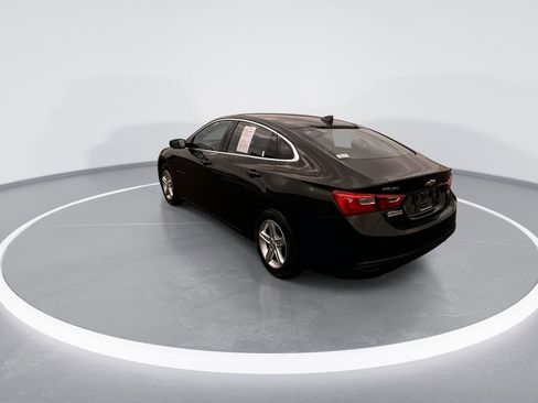 Used 2021 Chevrolet Malibu LS w/ Driver Confidence Package II image 6