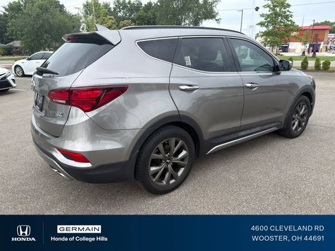 Used 2017 Hyundai Santa Fe Sport FWD image 6