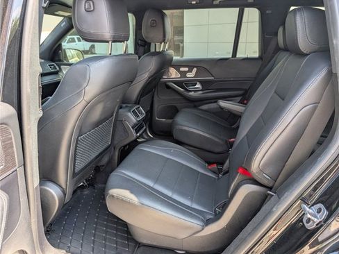 Used 2021 Mercedes-Benz GLS 450 4MATIC image 37