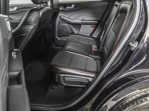 Used 2023 Ford Escape ST-Line image 34