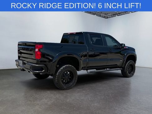 Used 2024 Chevrolet Silverado 1500 RST w/ All Star Edition Plus AWD/4WD image 3
