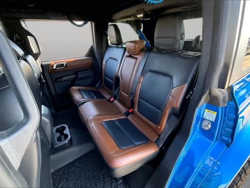 Used 2024 Ford Bronco Outer Banks AWD/4WD image 21