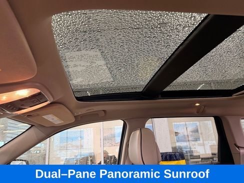 Used 2018 Jeep Grand Cherokee Overland image 34