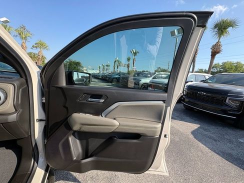 New 2026 Chevrolet Colorado ZR2 AWD/4WD image 28