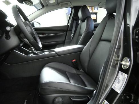 Used 2024 MAZDA MAZDA3 s FWD image 16